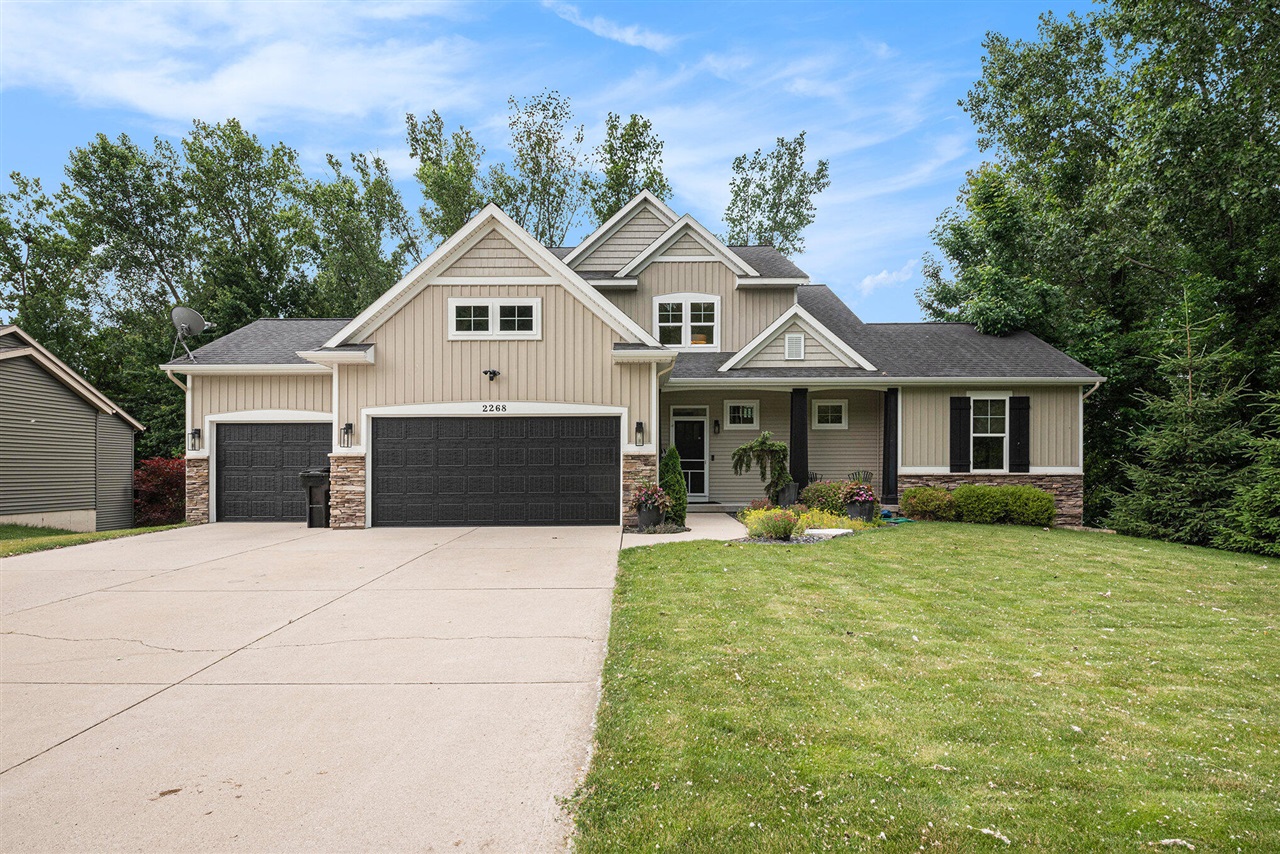 Byron Shores Dr, Byron Center, MI 49315