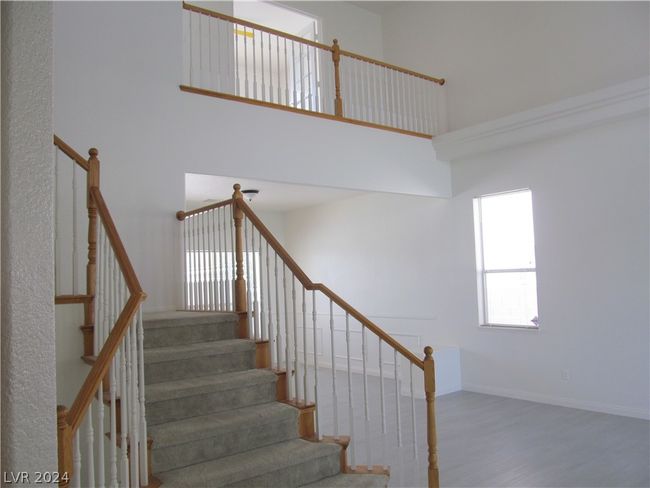 9795 La Cienega St, House other with 5 bedrooms, 3 bathrooms and null parking in Las Vegas NV | Image 6