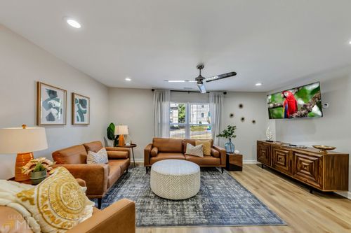 1018 Falling Valley Ct Se, Smyrna, GA, 30080-2668 | Card Image