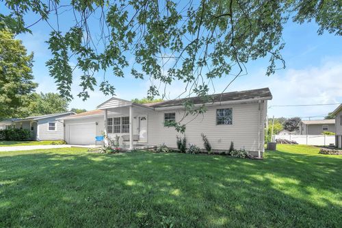 902 Terrace Dr, Heath, OH, 43056-1501 | Card Image