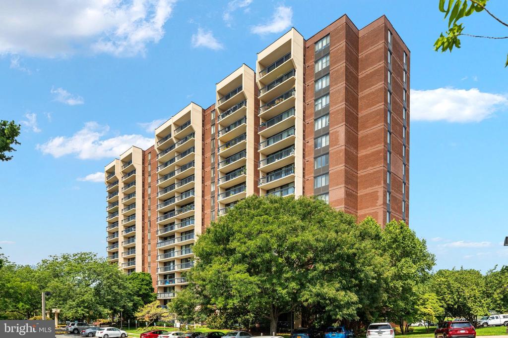 Residential in BETHESDA 2