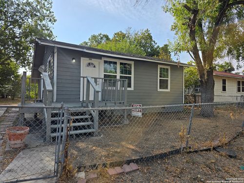 3006 Venus St, San Antonio, TX, 78226-1552 | Card Image