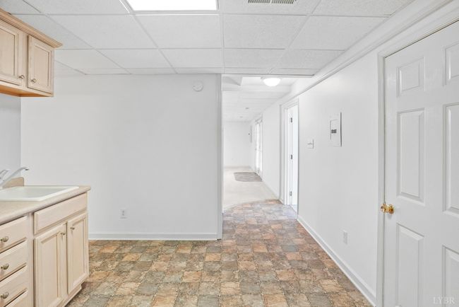 152 Fairwinds Ct, Townhouse with 3 bedrooms, 3 bathrooms and null parking in Forest VA | Image 40
