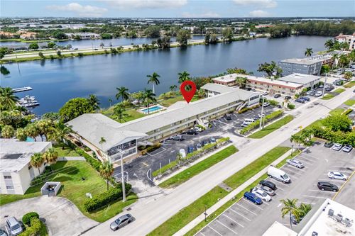 112-960 Crystal Lake Dr, Deerfield Beach, FL, 33064-1969 | Card Image