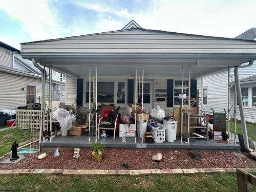 2308 9th Ave, Huntington, WV, 25703-1826 | Card Image