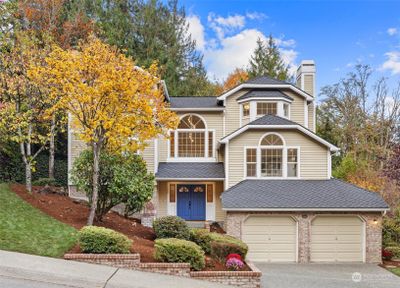 1600 Pineview Drive Nw, House other with 4 bedrooms, 3 bathrooms and 2 parking in Issaquah WA | Image 1