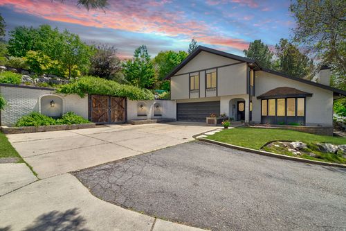1217 S 200 E, Farmington, UT, 84025-2023 | Card Image