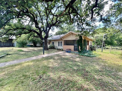 423 Strawn Rd, Ranger, TX, 76470-2229 | Card Image