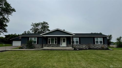 4071 Rosehill Dr, Beavercreek, OH, 45431-1623 | Card Image