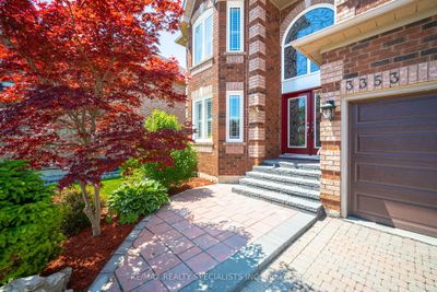 3353 Azelia Crt, House other with 5 bedrooms, 5 bathrooms and 8 parking in Mississauga ON | Image 3