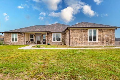 8119 Green Hill Dr, Salado, TX, 76571-6556 | Card Image
