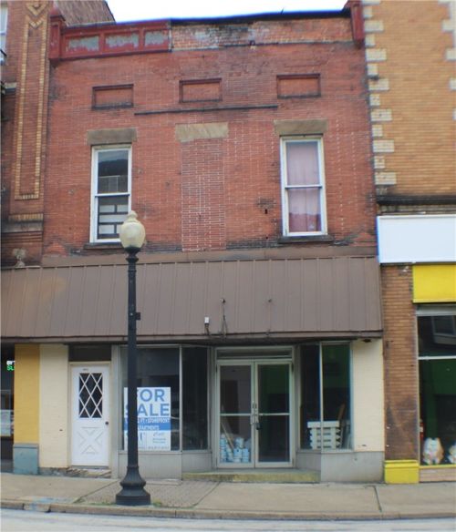 563 Mckean Ave, Donora, PA, 15033-1001 | Card Image