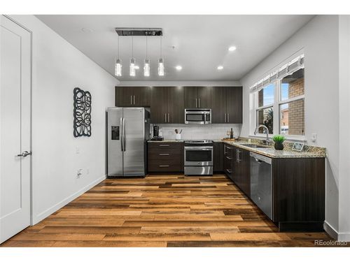 apt-110-336 E 1st Ave, Denver, CO, 80203-4378 | Card Image