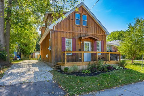 81 Langarth St W, London, ON, N6J1P5 | Card Image