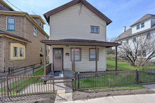 18 Green Ridge St, Scranton, PA, 18509-1808 | Card Image