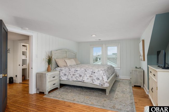 300 S Virginia Dare Trl, House other with 4 bedrooms, 2 bathrooms and null parking in Kill Devil Hills NC | Image 26