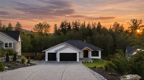 24026 Dolphin Ln, Mount Vernon, WA, 98274-5036 | Card Image