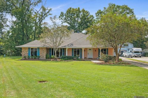 13512 Bogwood Ave, Baton Rouge, LA, 70818-6501 | Card Image