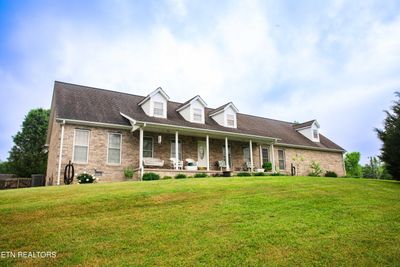 101 Kim Lane, House other with 5 bedrooms, 4 bathrooms and null parking in Middlesboro KY | Image 1