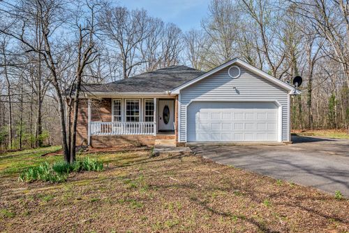2034 Wolfe Rd, White Bluff, TN, 37187-4707 | Card Image