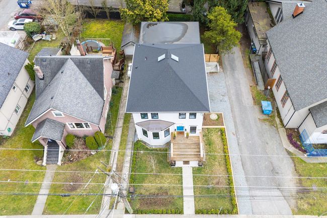 614 4th Ave, House other with 7 bedrooms, 4 bathrooms and 3 parking in New Westminster BC | Image 36
