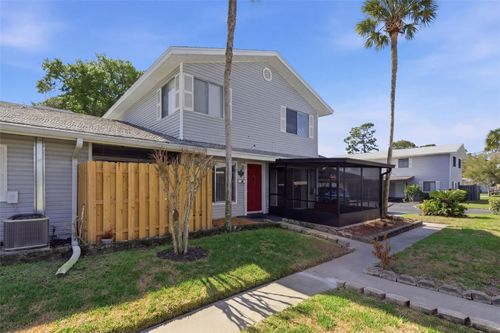 526 Heatherton Vlg, Altamonte Springs, FL, 32714-3151 | Card Image