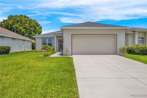 10148 Duffy Cir, Weeki Wachee, FL, 34613-3420 | Card Image