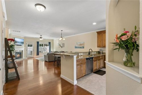 7598 Villa Ct, Gloucester Point, VA, 23062-2532 | Card Image