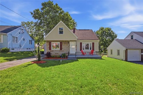 51 Hillcrest Dr, West Seneca, NY, 14224-2814 | Card Image