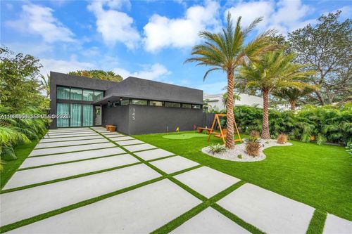 0-145 Nw 51st St, Miami, FL, 33127-2115 | Card Image