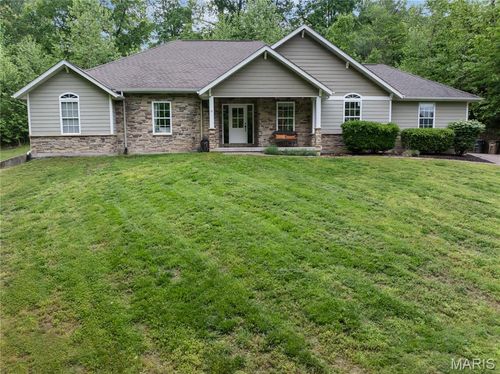 12 Dumaine St, Cape Girardeau, MO, 63701-1902 | Card Image