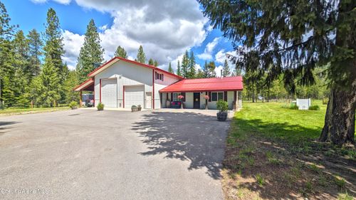 471 Akre Dr, Blanchard, ID, 83804-8579 | Card Image
