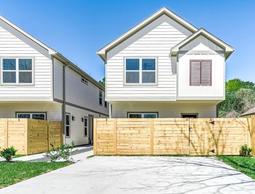 a-b-2018 Hampton Street, Houston, TX, 77088 | Card Image