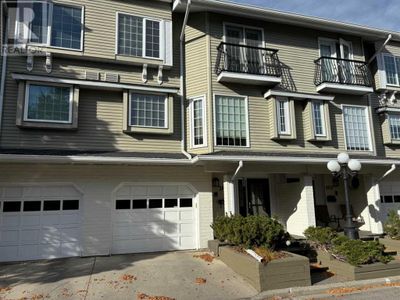 3437 42 St Nw, Townhouse with 2 bedrooms, 3 bathrooms and 3 parking in Calgary AB | Image 1