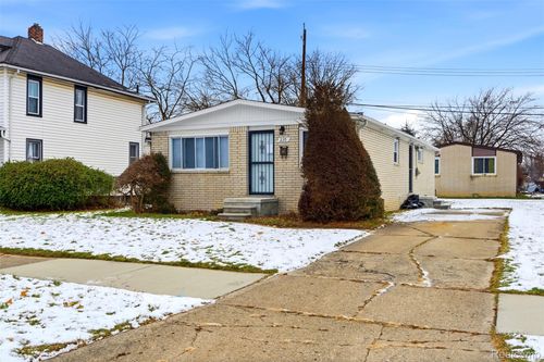 235 N Broadway St, Mount Clemens, MI, 48043-5844 | Card Image