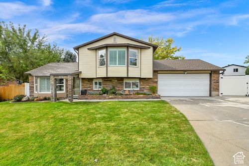 6514 S Fernbrook Dr, Taylorsville, UT, 84129-6191 | Card Image