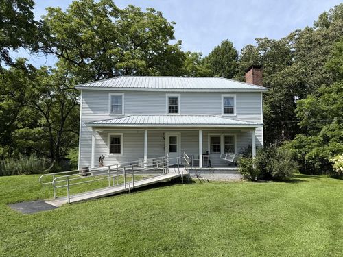 8211 Squirrel Spur Rd, Meadows of Dan, VA, 24120 | Card Image