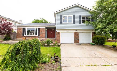 39 Mill Pond Dr, Glendale Heights, IL, 60139-1946 | Card Image