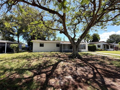 4270 Sw 49th Ct, Fort Lauderdale, FL, 33314-5616 | Card Image