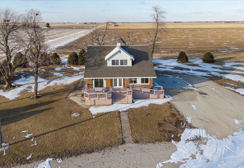 10788 N 1000 East Rd, Chenoa, IL, 61726-8911 | Card Image