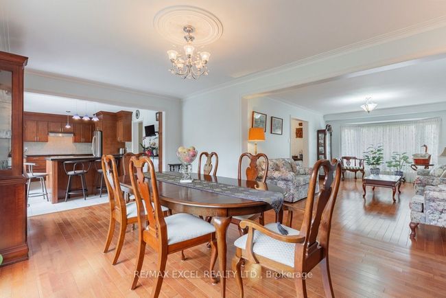 8 Boyd Crt, House other with 6 bedrooms, 3 bathrooms and 8 parking in Markham ON | Image 10