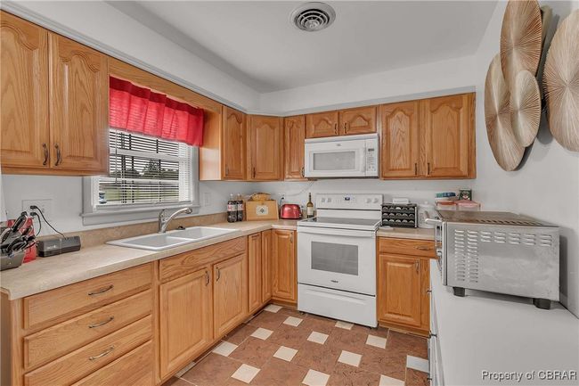 7486 Roaring Springs Road, House other with 4 bedrooms, 3 bathrooms and null parking in Gloucester VA | Image 10
