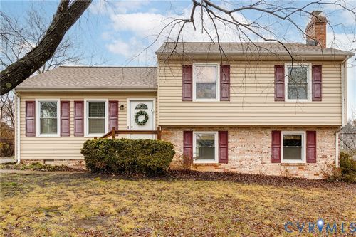 10520 W Providence Rd, North Chesterfield, VA, 23236-1840 | Card Image