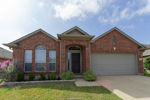 936 Whitewing Ln, College Station, TX, 77845-5997 | Card Image