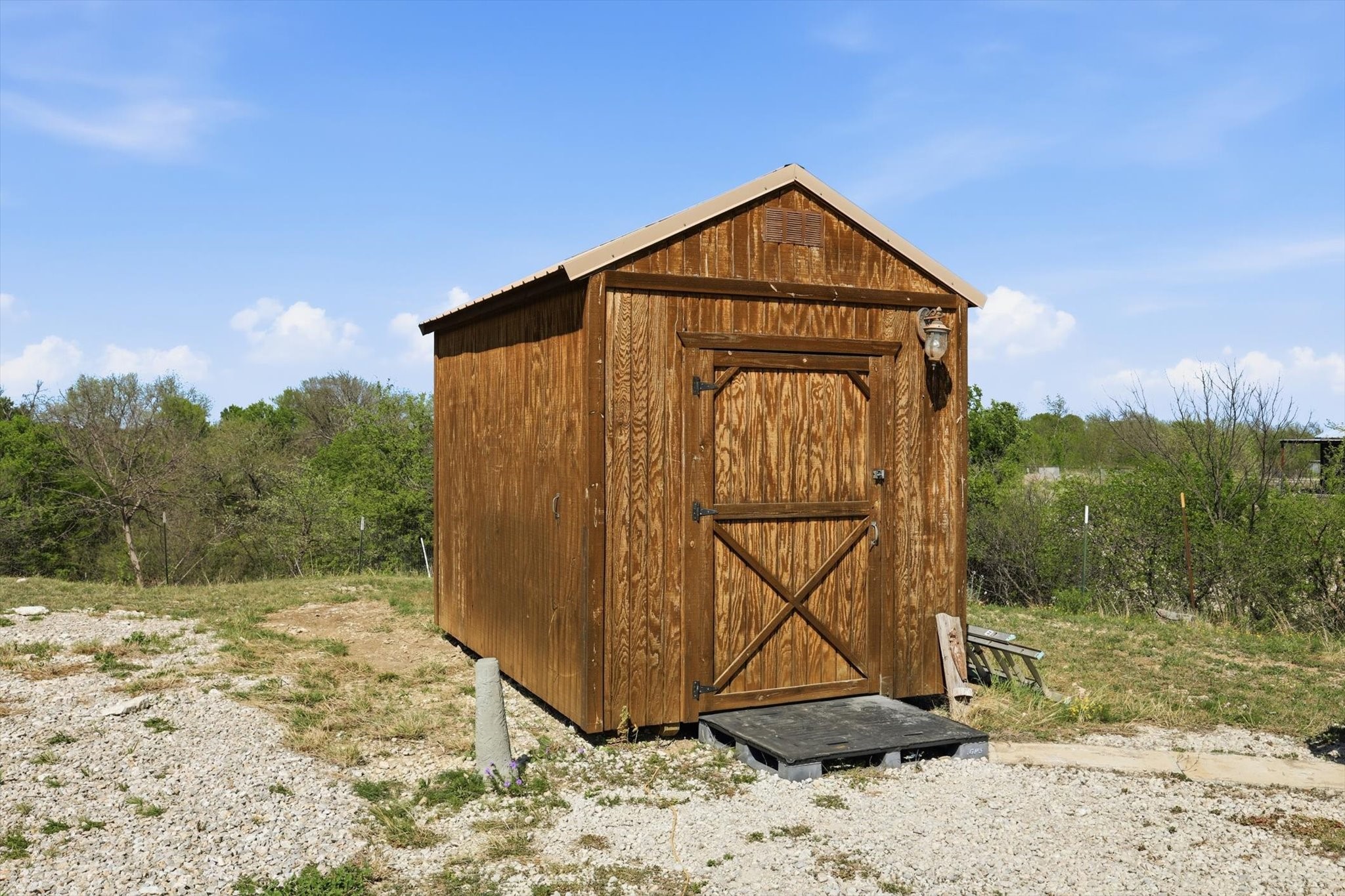Residential in Rhome 5