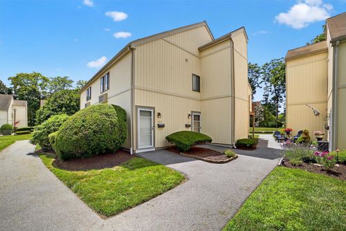 apt-a-13 Cromwell Pl, Mohegan Lake, NY, 10547-1130 | Card Image