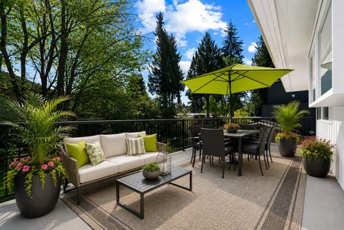 689 Poplar Street, Coquitlam, BC, V3J3K7 | Card Image