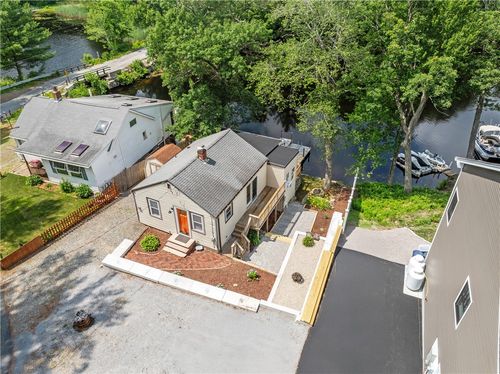 87 Jackson School House Rd, Chepachet, RI, 02814-1260 | Card Image