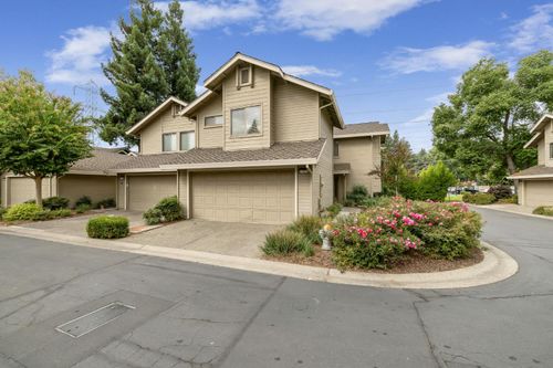 1930 University Park Dr, Sacramento, CA, 95825-8210 | Card Image