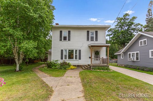 409 Rust Ave, Big Rapids, MI, 49307-1729 | Card Image